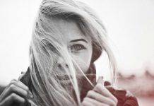 Отношение к женщинам Девушка чб - Stone Forest