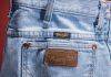 Wrangler – джинсы для современного ковбоя Джинсы Wrangler - Каменный лес Stone Forest