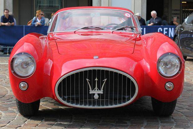 Официальное-празднование-100-летнего-юбилея-Maserati-6
