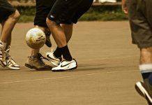 Страхи любительского футбола Страхи любительского футбола - Stone Forest