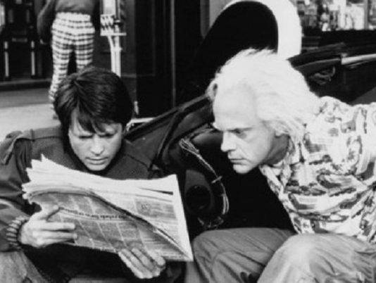 “Назад в будущее”: сравниваем 2015 год в фильме и реальности Кадры из Назад в будущее - Stone Forest