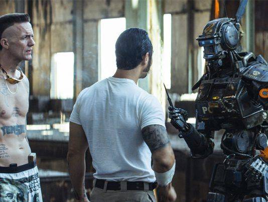 “Робот по имени Чаппи” – металлический ребенок Робот по имени Чаппи - Stone Forest