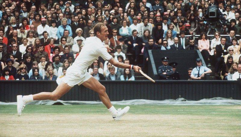 1972:  Wimbledon Men's Singles'' Final. Stan Smith seen ction during the final in which he beat Roumania's Ille Nastase. Mandatory Credit: Allsport Hulton/Archive