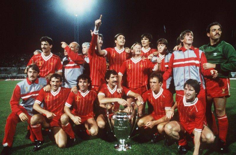 1984: The Liverpool Team celebrate after winning the 1984 Europeam Cup Final between AS Roma v Liverool held at the Olympic Stadium, Rome, Italy. Mandatory Credit: David Cannon/ALLSPORT