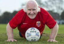 История старейшего вингера Дикки Бортвик - Stone Forest