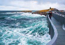 The Atlantic Ocean Road Бурное море у побережья - Stone Forest