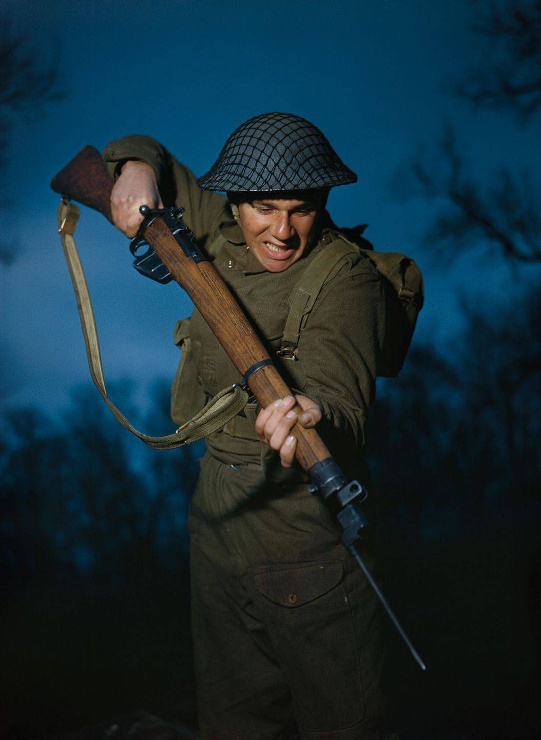 Фотографии британских солдат во Второй мировой войне - Stone Forest