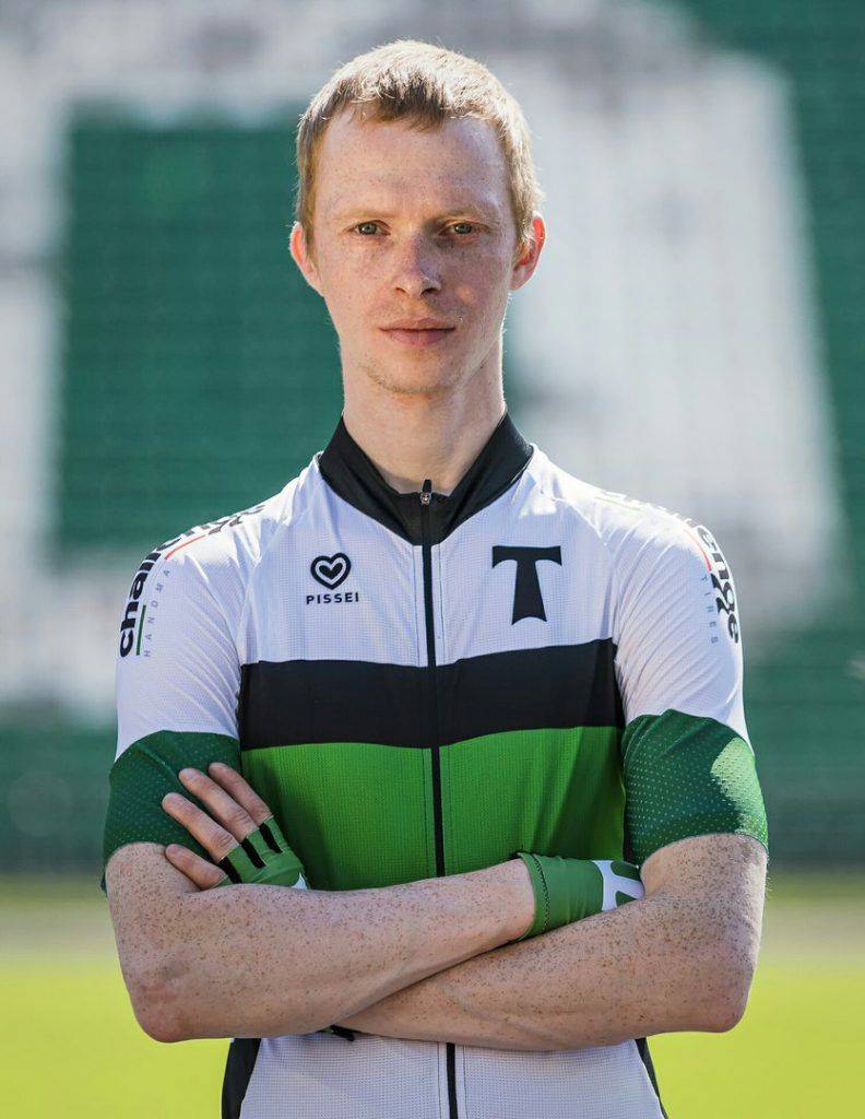 Новая форма велосипедной команды Торпедо Москва из ДСО на фото ...