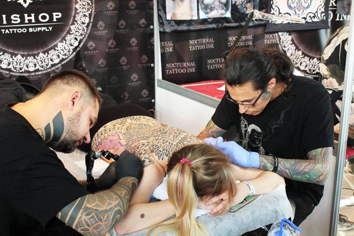 Иван Hack Moscow Tattoo Week 2017 DOTWORK, BLACKWORK