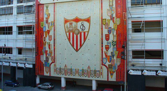 Футбольный клуб Севилья Испания - Stone Forest