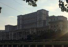 Румыния. Часть 1. Бухарест Парламент Бухареста - Stone Forest