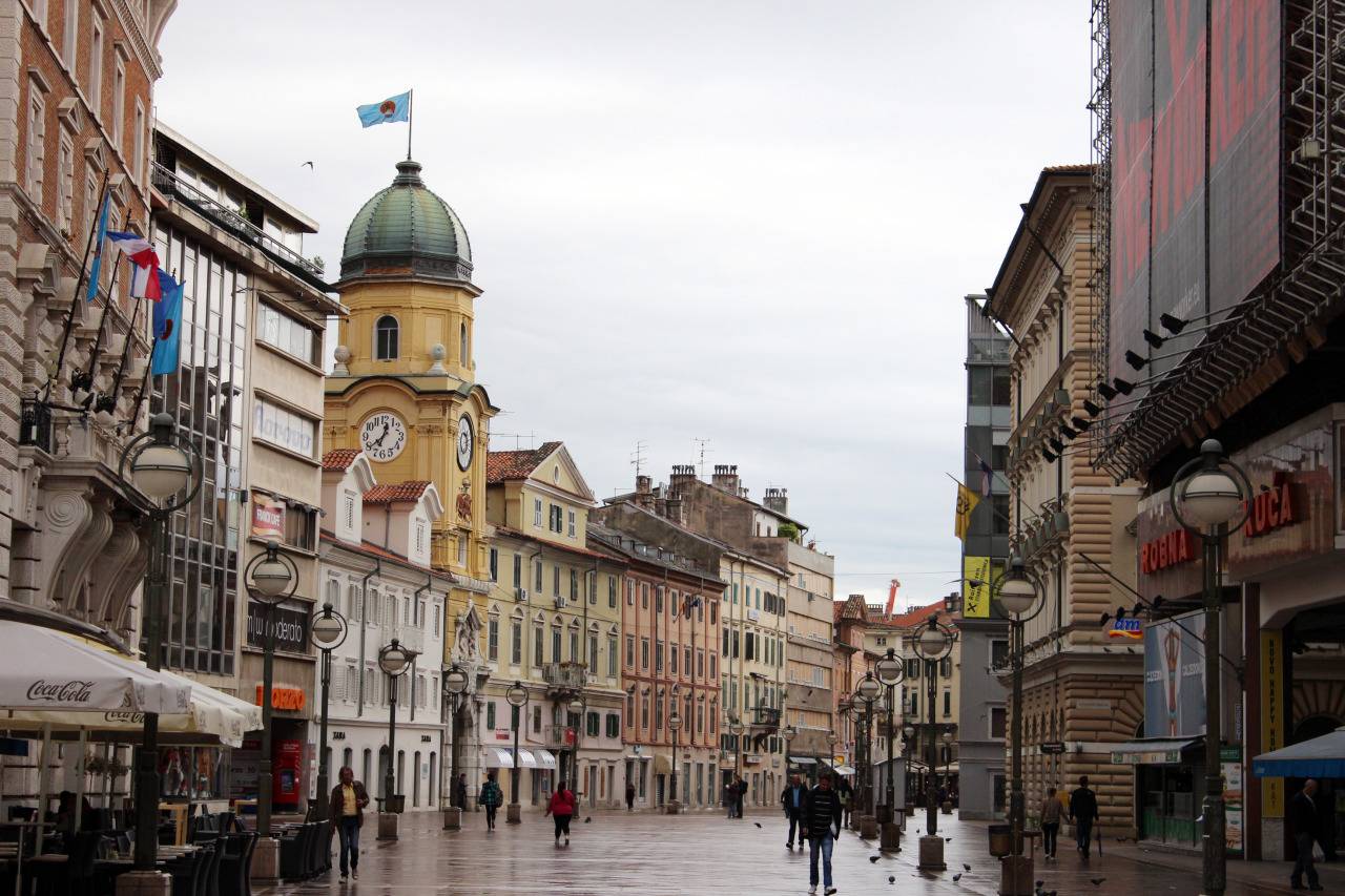 Городок Риека является третьим по величине городом в стране после Загреба и...