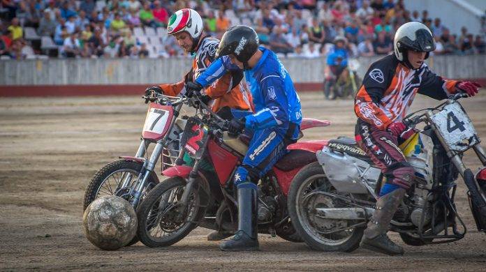 Игра мотобол - правила, история появления мотоциклетного вида спорта ...