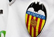 История летучих мышей из Валенсии ФК Валенсия - Stone Forest