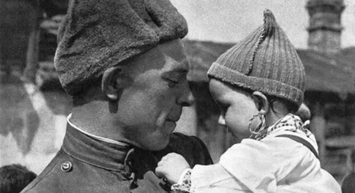 Фотографии советских солдат времен ВОВ - Stone Forest