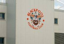 Приморские мандарины из Блэкпула ФК Блэкпул - Stone Forest