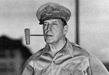 Генерал Дуглас Макартур – американский «Бог войны» Генерал Дуглас Макартур - Stone Forest