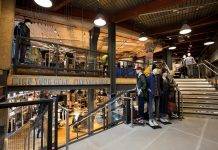 Ритейлер Urban Outfitters — причины успеха и уникальности магазинов магазин urban outfitters