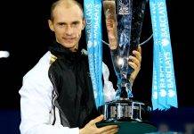 Николай Давыденко: российский теннисист с сотнями побед на турнирах