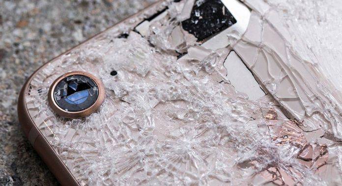 Обмен сломанного iPhone на новый - Stone Forest