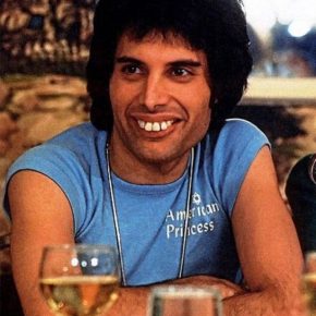 freddie-mercury-1970s-22