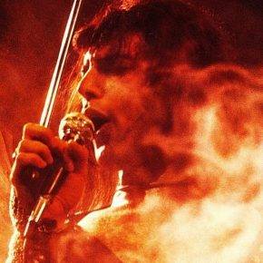 freddie-mercury-na-scene-13