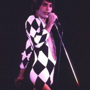 freddie-mercury-na-scene-19