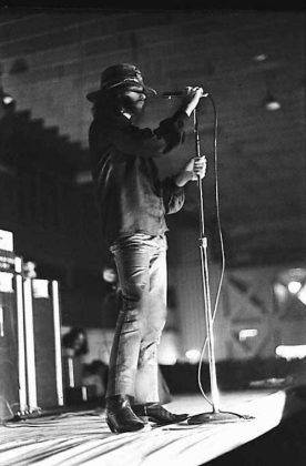 Джим Моррисон на концерте 1969 года в Майами - Каменный Лес Stone Forest
