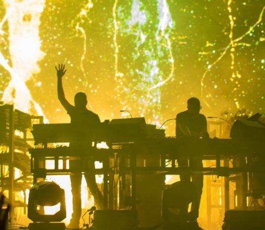 The Chemical Brothers – у истоков биг-бита Группа The Chemical Brothers - Каменный лес Stone Forest