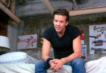 Микки Рурк – актер, отдавший предпочтение боксу актер Mickey Rourke