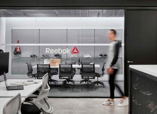 Reebok – переменчивая история британского бренда компания рибок центральный офис сегодня
