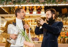 Рынок на Ленинском выпустил лукбук Новогоднего меню Рынок на Ленинском - Каменный лес Stone Forest