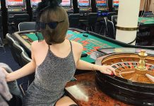 Готовы ли вы познакомиться с Мисс Шерстяное Лицо? Мисс Шерстяное Лицо - Каменный лес Stone Forest