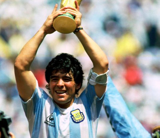 Скандальный кумир Диего Марадона футболист Диего Марадона
