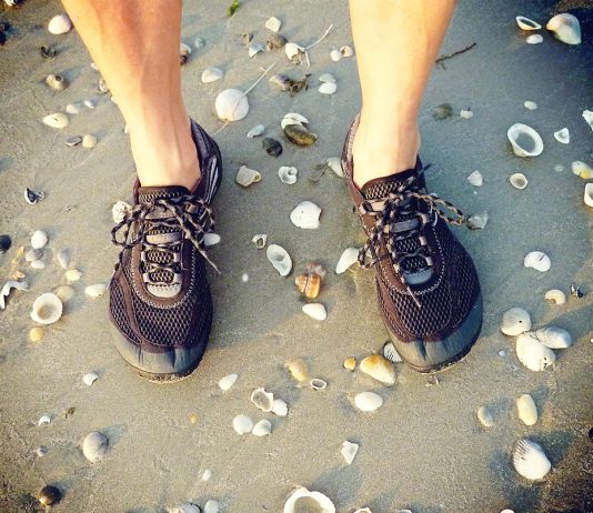 Merrell: идеальная обувь для активного отдыха и симпатичная одежда к ней Бренд Merrell - Каменный лес Stone Forest