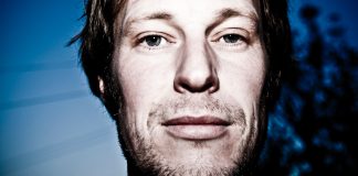 Почему щетина растет быстрее, чем борода Почему щетина растет быстрее, чем борода - Каменный лес Stone Forest