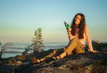 Очистить голову и организм перед Новым годом: 5 детокс-советов от «Ессентуков» Детокс в домашних условиях - Каменный лес Stone Forest