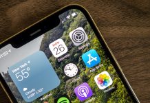 Замена флеш-памяти на смартфоне Apple Замена флеш-памяти на смартфоне Apple - Каменный лес Stone Forest