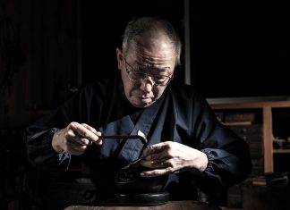 Casio представляет часы MR-G SHOUGEKI-MARU, вдохновленные самурайские шлемы кабуто Casio G-SHOCK MRG-B2000SH SHOUGEKI-MARU - Каменный лес Stone Forest