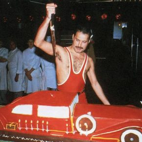 den-rozhdenija-freddie-mercury-1984-3