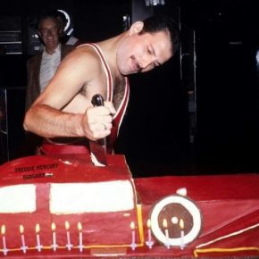 den-rozhdenija-freddie-mercury-1984-5