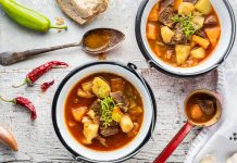 Праздник венгерской культуры «Венгрия ближе» пройдет в районном центре «Место встречи Будапешт» в Бибирево Праздник венгерской культуры Венгрия ближе - Каменный лес Stone Forest