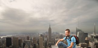 Топ-5 онлайн-профессий для мужчин на удаленке Какую работу на удаленке себе выбрать - Каменный лес Stone Forest