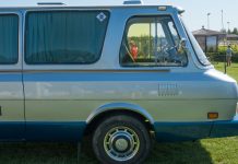 ЗИЛ-118: два поколения «Юности» ЗИЛ-118 - Каменный лес Stone Forest