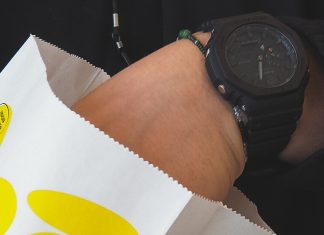 «Пакет картошки» и G-SHOCK выпустили конструктор-антистресс