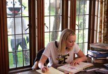 Levi’s® и кот Феликс в совместной коллекции сезона Осень-Зима 2021, вдохновленной университетским преппи Levi’s x Felix the Cat