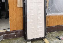 Как выбрать входную дверь для каркасного дома Как выбрать входную дверь для каркасного дома