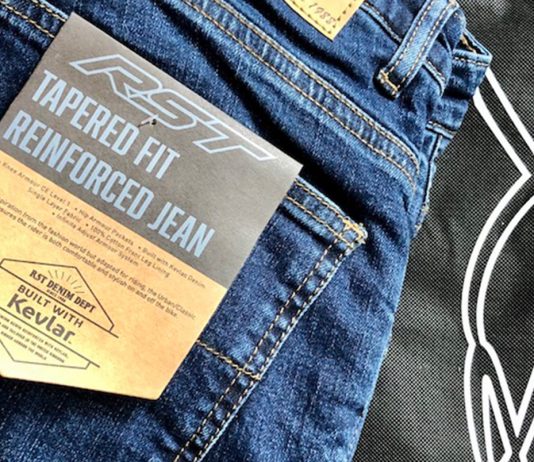 Особенности кроя Tapered fit в джинсах Джинсы Tapered fit