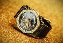 Casio выпустила модель часов G-SHOCK, которые вдохновлены поверхностью обратной стороны Луны Casio G-SHOCK GM-2100MG-1A THE MOON