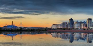 Где в Питере лучше покупать новую квартиру Газпром Арена Санкт Петербург